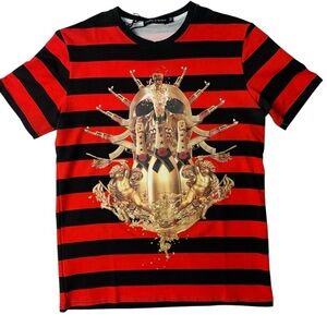 Sz M Streetz iz watchin Red and Black Striped T-Shirt with Gold Graphic